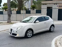 Blanco Usado 2010 Alfa Romeo MiTo Distinctive Utilitario | 3500 € (Precio justo)