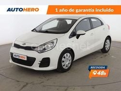 Blanco Usado 2016 Kia Rio Berlina | 9599 € (Precio justo)