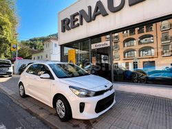 Blanco Usado 2017 Kia Rio Berlina | 10.500 € (Precio justo)