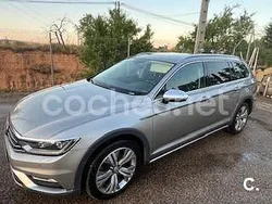 Gris / plata Usado 2015 VW Passat Alltrack Familiar | 28.000 €