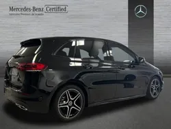 Gris Usado 2022 Mercedes B180 Monovolumen | 32.800 € (Un poco caro)