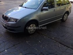 Gris / plata Usado 2006 Skoda Fabia Comfort Utilitario | 3850 € (Precio justo)