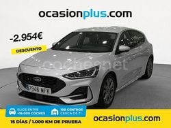 Gris / plata Usado 2023 Ford Focus ST-Line Berlina | 16.990 € (Precio justo)