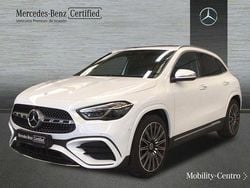 Digital white metallic paint Nuevo 2025 Mercedes GLA220 AMG line SUV | 48.500 € (Un poco caro)