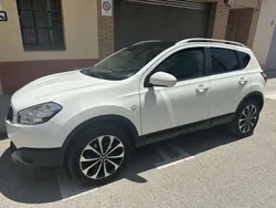 Blanco Usado 2012 Nissan Qashqai Tekna SUV | 7950 € (Buen precio)