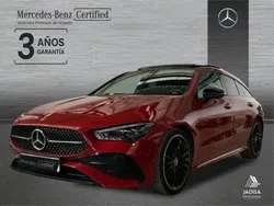 Rojo Usado 2024 Mercedes CLA200 Shooting Brake Familiar | 39.990 € (Un poco caro)