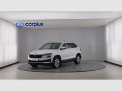 Blanco luna metalizado Usado 2023 Skoda Karoq Ambition SUV | 26.290 € (Caro)