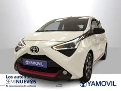Blanco Usado 2018 Toyota Aygo X-play Utilitario | 12.450 € (Un poco caro)