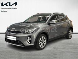 Gris / plata Usado 2024 Kia Stonic SUV | 19.567 € (Un poco caro)