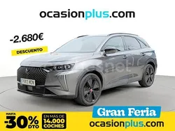 Gris / plata Usado 2023 DS Automobiles DS7 Crossback Performance SUV | 29.490 € (Caro)