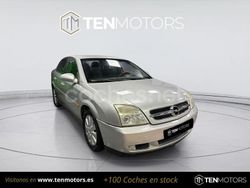 Gris / plata Usado 2004 Opel Vectra GTS Berlina | 2499 €