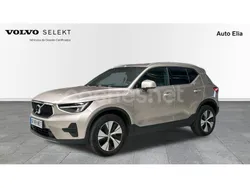 Gris Usado 2022 Volvo XC40 Core SUV | 33.500 € (Precio justo)