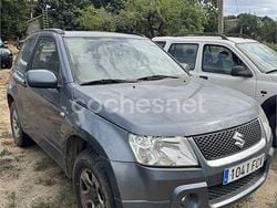 Gris / plata Usado 2005 Suzuki Vitara SUV | 3700 €