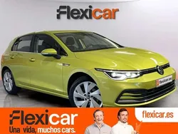 Amarillo Usado 2021 VW Golf VIII Life Berlina | 23.490 € (Precio justo)