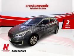 Gris / plata Usado 2018 Kia Ceed Berlina | 12.990 € (Un poco caro)