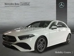 Blanco Usado 2024 Mercedes A200 Berlina | 34.250 € (Precio justo)
