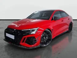 Rojo tango metalizado Usado 2024 Audi RS3 Utilitario | 129.990 €