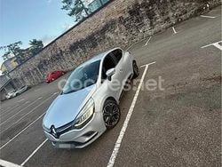 Gris / plata Usado 2017 Renault Clio IV Dynamique Berlina | 8600 € (Precio justo)