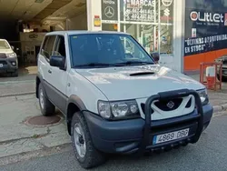 Blanco Usado 2000 Nissan Terrano Comfort SUV | 8900 € (Buen precio)