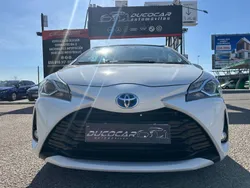 Blanco Usado 2020 Toyota Yaris Hybrid Active Berlina | 14.900 € (Buen precio)