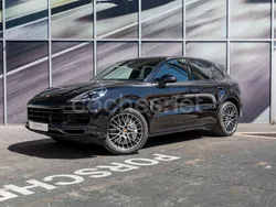 Negro jet metalizado Usado 2018 Porsche Cayenne Turbo SUV | 82.800 € (Precio justo)