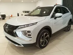 Blanco Nuevo 2025 Mitsubishi Eclipse Cross SUV | 35.500 €