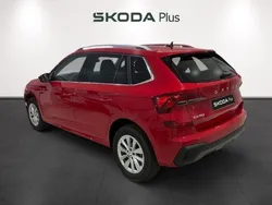 Rojo Usado 2024 Skoda Kamiq Selection SUV | 21.500 € (Precio justo)