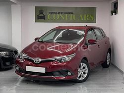 Granate Usado 2018 Toyota Auris Business Edition Berlina | 14.790 € (Precio justo)