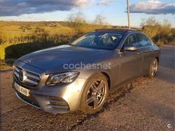 Gris / plata Usado 2018 Mercedes E220 Berlina | 27.000 € (Precio justo)