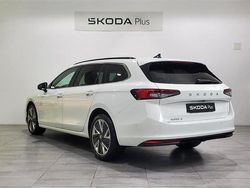 Blanco Usado 2025 Skoda Superb Selection Familiar | 34.900 € (Precio justo)