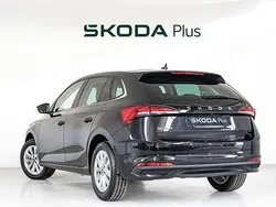 Negro Nuevo 2025 Skoda Scala Selection Utilitario | 23.900 € (Precio justo)