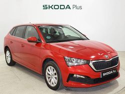 Rojo Usado 2024 Skoda Scala Selection Utilitario | 17.900 € (Precio justo)