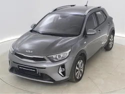 Gris Usado 2024 Kia Stonic SUV | 18.992 € (Precio justo)