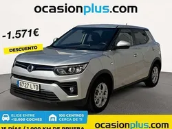 Plateado Usado 2022 Ssangyong Tivoli SUV | 15.719 € (Precio justo)