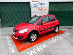 Rojo Usado 2009 Suzuki SX4 GLX SUV | 7990 € (Un poco caro)