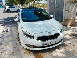 Blanco Usado 2012 Kia Ceed GT Berlina | 5300 € (Caro)