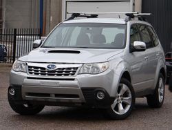 Gris Usado 2011 Subaru Forester SUV | 6990 € (Buen precio)