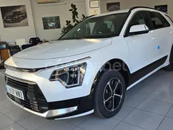 Blanco Nuevo 2024 Kia Niro SUV | 28.890 €