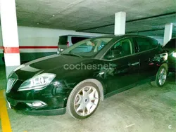 Negro Usado 2008 Lancia Delta Berlina | 5000 €