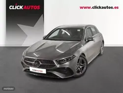 Gris Usado 2024 Mercedes A180 AMG line Berlina | 32.400 € (Precio justo)