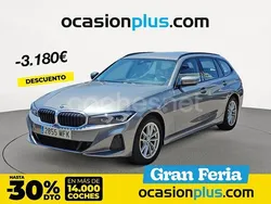 Gris / plata Usado 2023 BMW 318 Familiar | 33.490 € (Un poco caro)