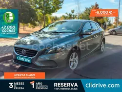 Gris / plata Usado 2016 Volvo V40 CC Momentum Familiar | 11.990 € (Caro)