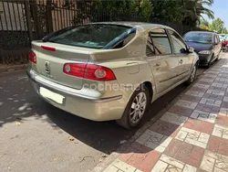 Gris / plata Usado 2006 Renault Laguna II Dynamique Berlina | 3800 € (Precio justo)