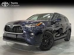 Azul Usado 2023 Toyota Highlander Luxury SUV | 59.990 € (Un poco caro)