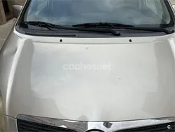 Beige Usado 2004 Toyota Corolla Verso Luna Monovolumen | 1400 € (Super precio)