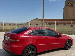 Rojo Usado 2009 Mercedes CLC220 Style Utilitario | 5500 € (Super precio)