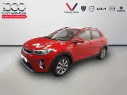 Rojo Usado 2024 Kia Stonic SUV | 17.990 € (Precio justo)