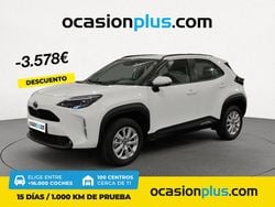 Blanco Usado 2024 Toyota Yaris Cross Business Edition SUV | 25.900 € (Precio justo)