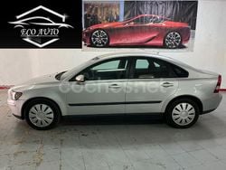 Gris / plata Usado 2005 Volvo S40 Momentum Berlina | 4500 € (Buen precio)