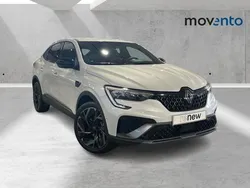 Blanco Usado 2024 Renault Arkana Esprit Alpine SUV | 29.880 € (Un poco caro)